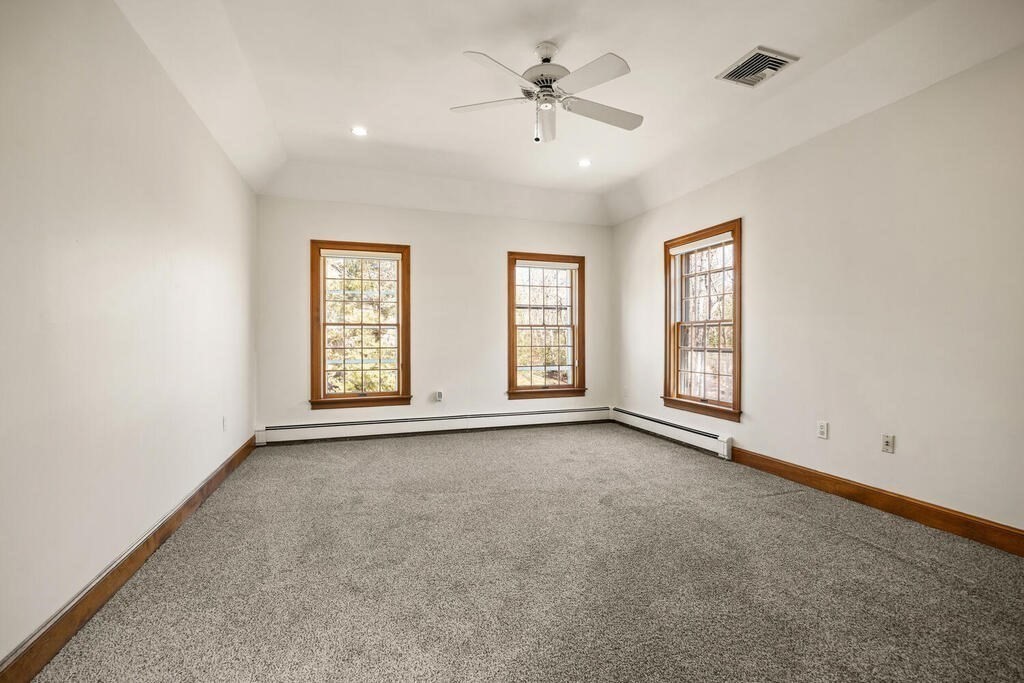 3 Royal Circle Lexington, MA 02420 - Photo 23 of 42 a view of an empty room with a window