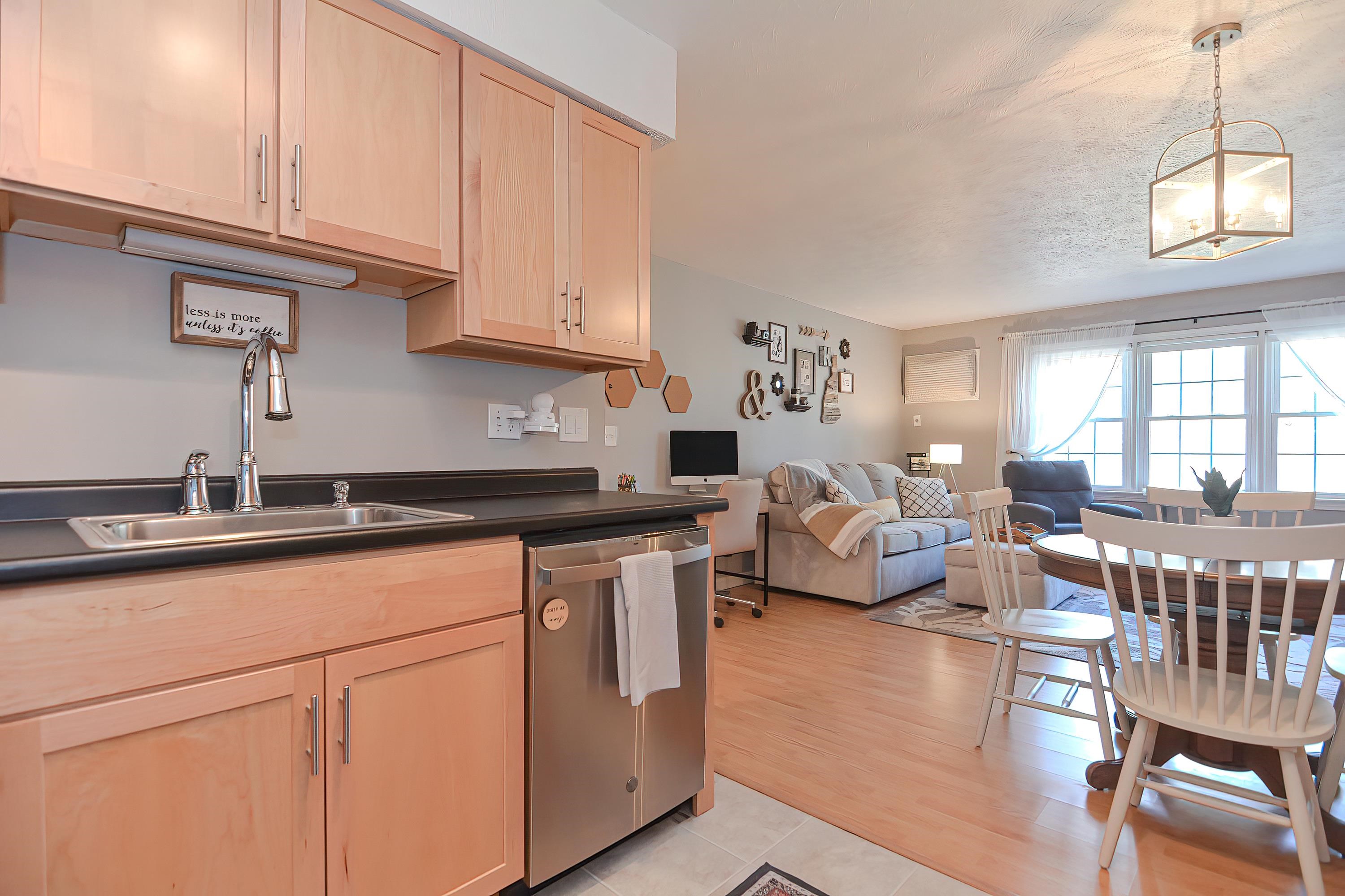1901 Bodwell Road, Unit 16 Manchester, NH 03109 - Photo 8 of 27