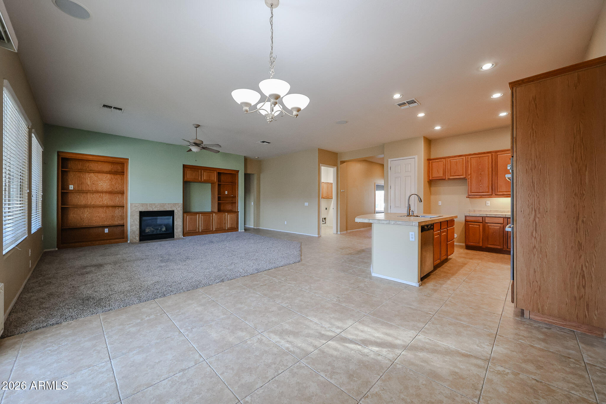 3113 East Boston Street Gilbert, AZ 85295 - Photo 13 of 35 Family Room