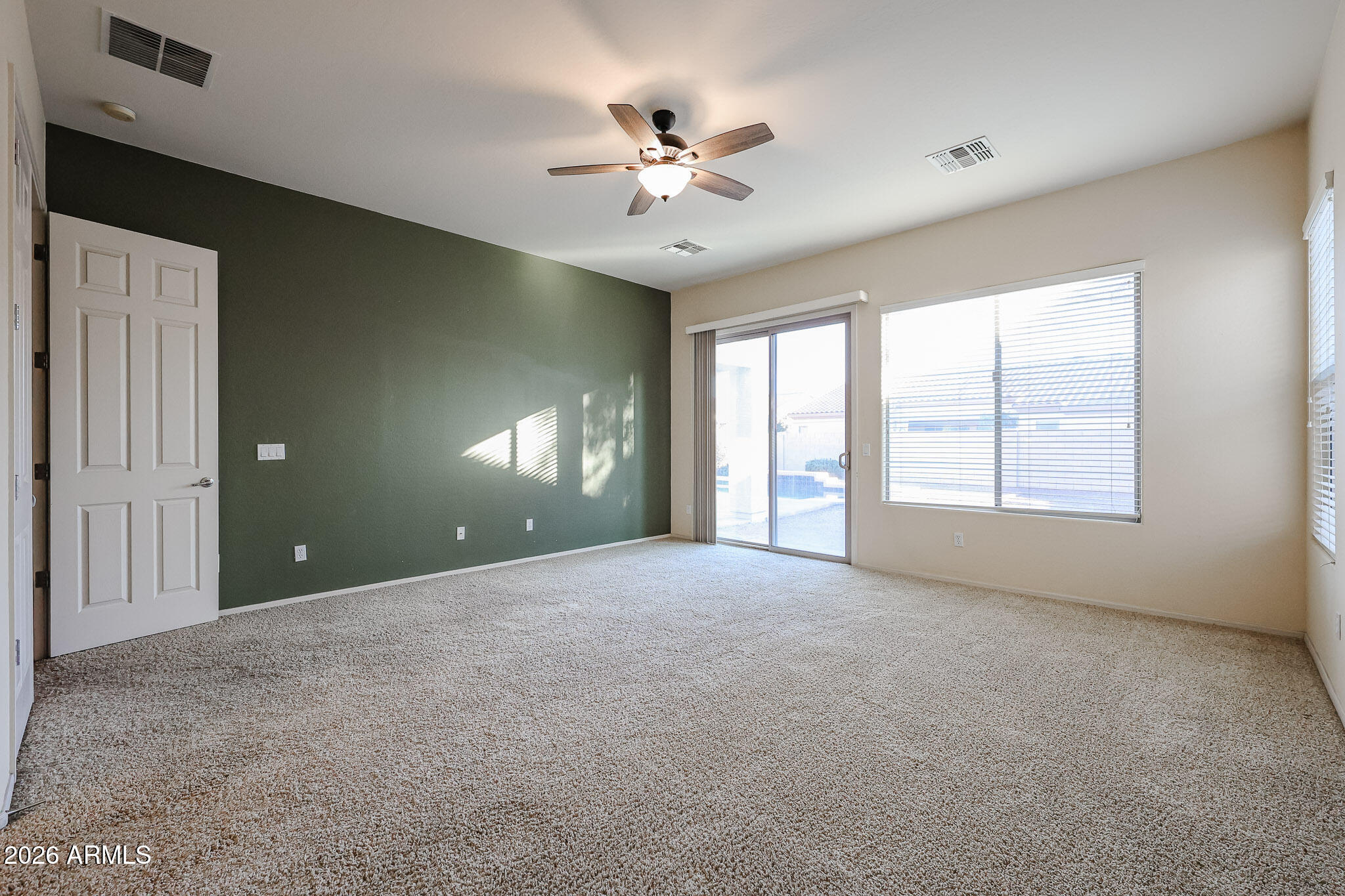 3113 East Boston Street Gilbert, AZ 85295 - Photo 17 of 35 Primary Bedroom
