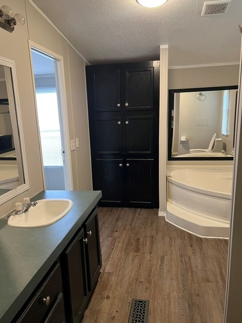 16469 Spring Rain Court Conroe, TX 77302 - Photo 12 of 18 Master Bath