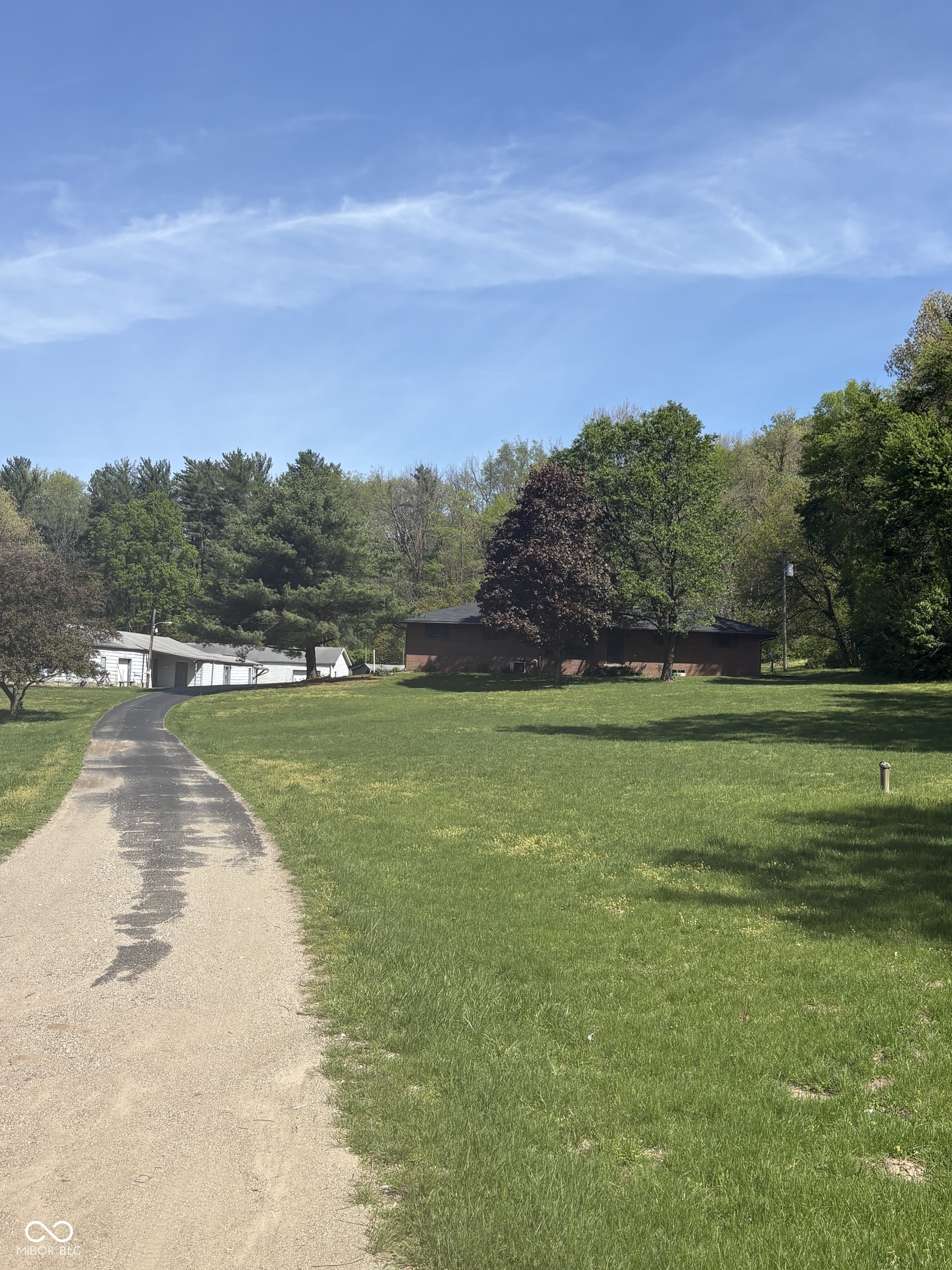 150 Maple Turn Road Martinsville, IN 46151 - Photo 2 of 4