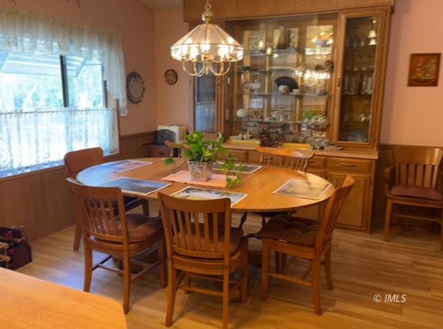 2263 Darby Avenue Bishop, CA 93514 - Photo 8 of 23 a view of a dining room with furniture and window