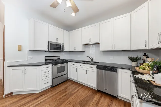 $589,000 | 1512 Harbour Towne Place, Naperville, IL 60564