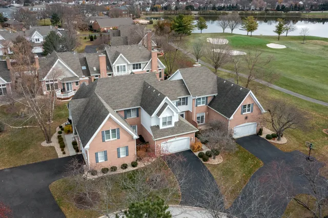 $589,000 | 1512 Harbour Towne Place, Naperville, IL 60564
