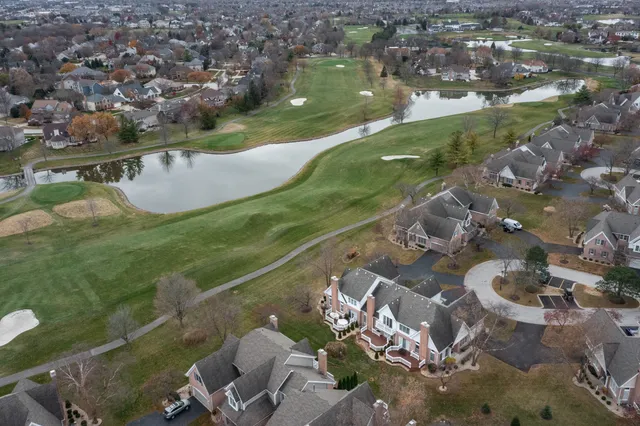 $589,000 | 1512 Harbour Towne Place, Naperville, IL 60564