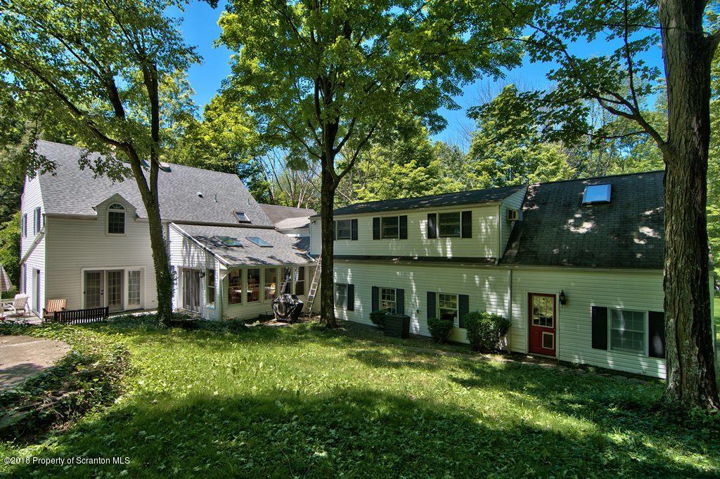 206 Braewood Road Dalton, PA 18414 - Photo 57 of 68 Gallery Image 57