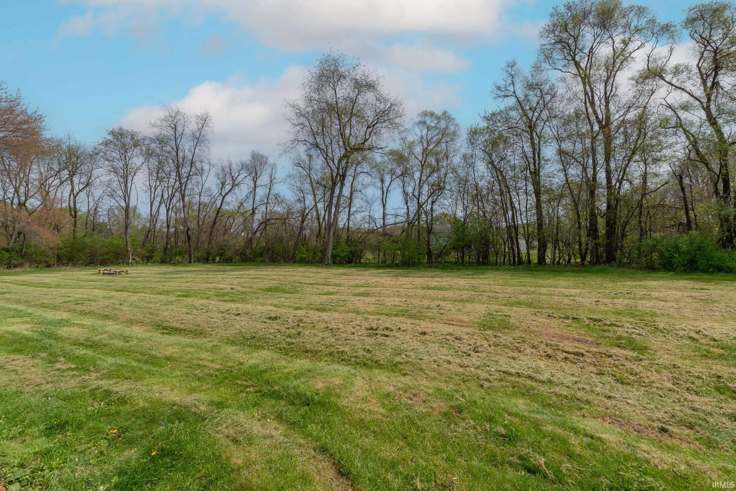 10999 Douglas Road Osceola, IN 46561 - Photo 31 of 36