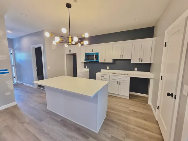 $2,700 | 1965-1967 Smith Street, Unit 2R, North Providence, RI 02911