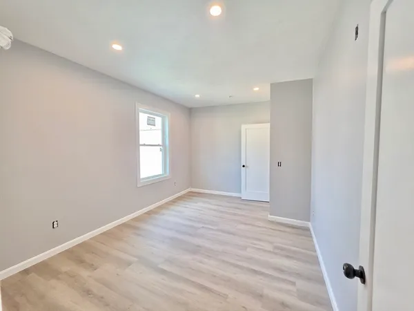 $2,700 | 1965-1967 Smith Street, Unit 2R, North Providence, RI 02911