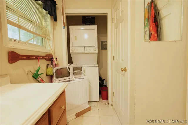 $144,000 | 30180 Lea Lane, Rocky Mount, MO 65072