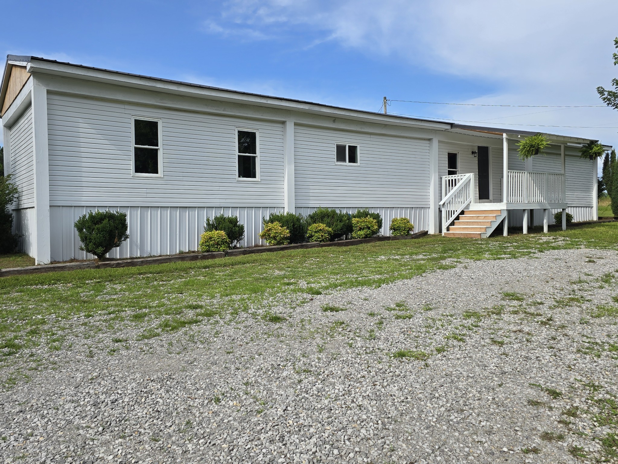 838 Herrin Road Morrison, TN 37357 - Photo 4 of 36