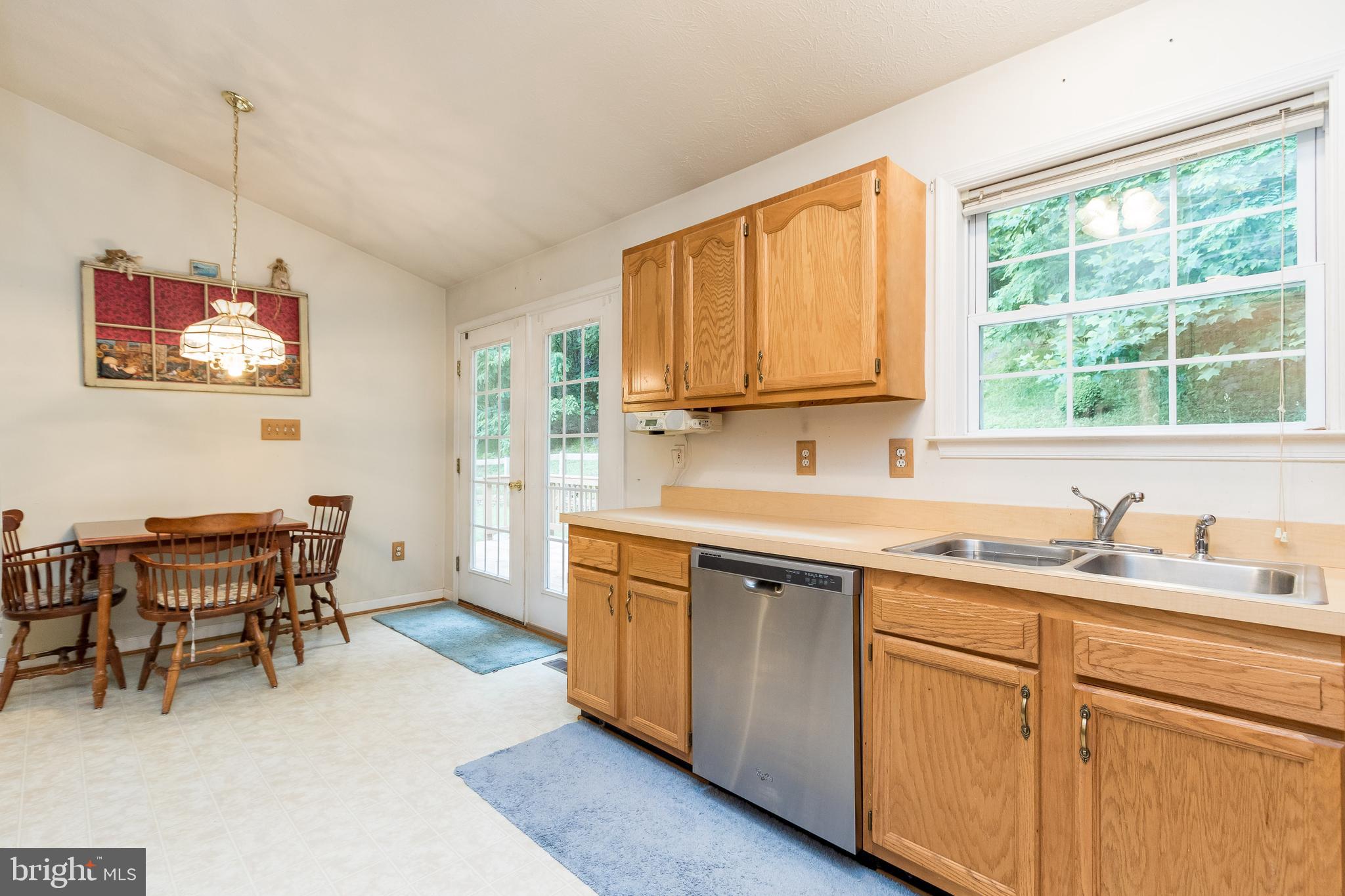 956 Wilderness Road Linden, VA 22642 - Photo 12 of 42 Eat-In Kitchen