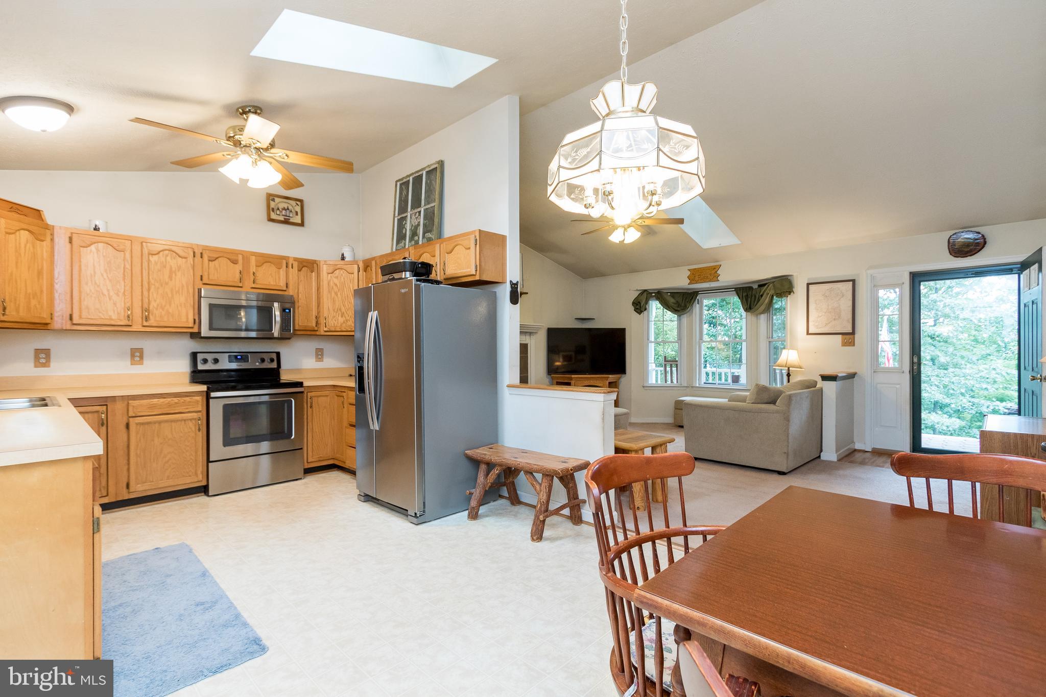 956 Wilderness Road Linden, VA 22642 - Photo 13 of 42 Eat-In Kitchen