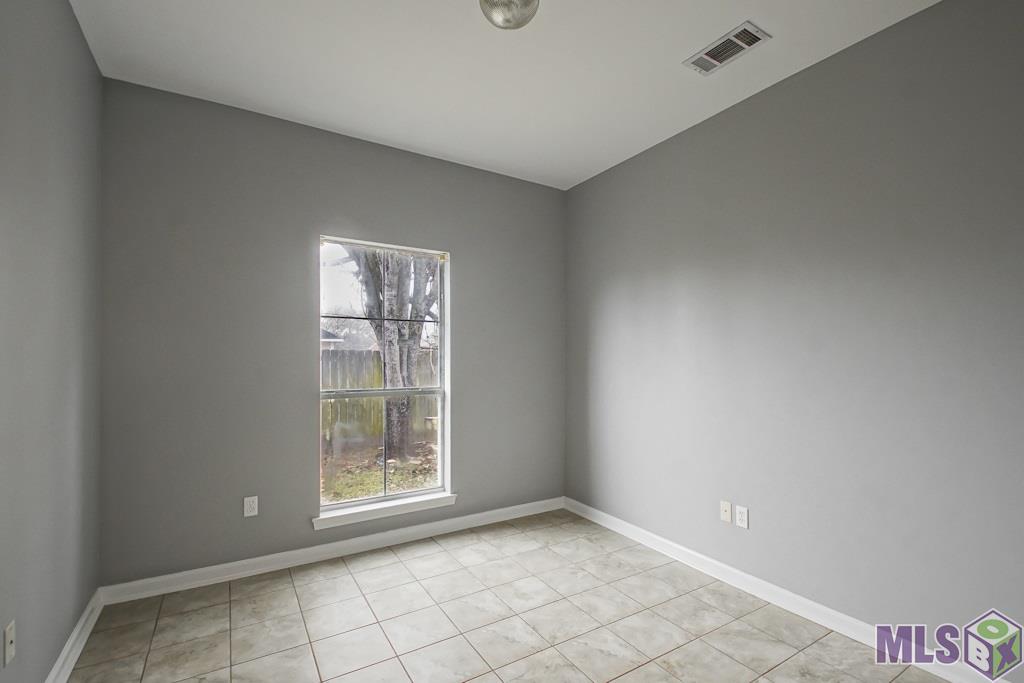 9353 Pecan Tree Drive Baton Rouge, LA 70810 - Photo 13 of 21 Gallery Image 13