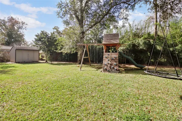 $599,300 | 3 Pine Place, Angleton, TX 77515
