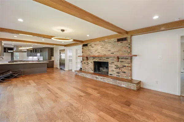 $599,300 | 3 Pine Place, Angleton, TX 77515