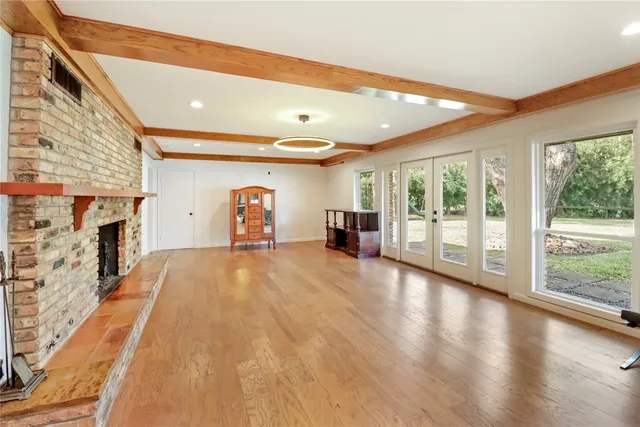 a view of fireplace and bathroom