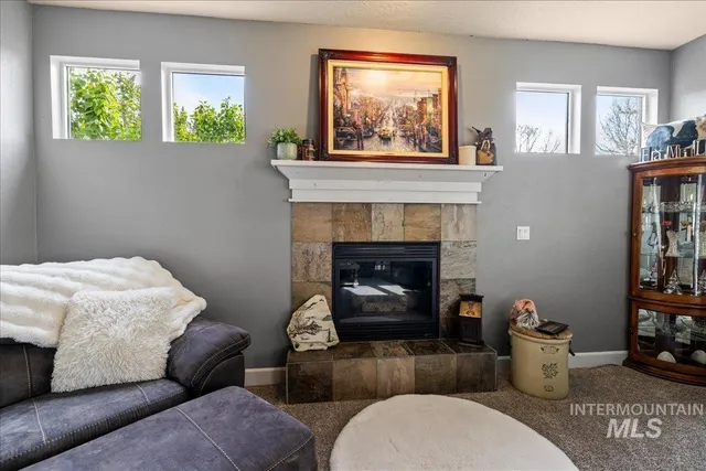 $769,900 | 1063 West Hitchcock Street, Meridian, ID 83646