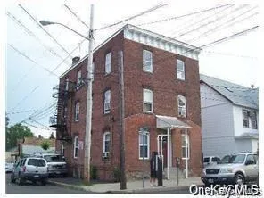 $1,650 | 8 Franklin Avenue, Unit 1, Pearl River, NY 10965