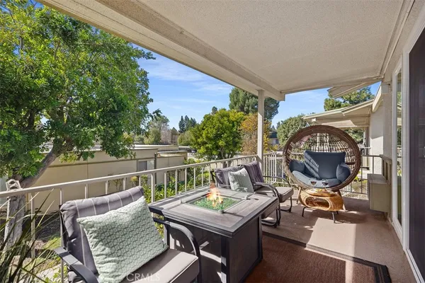 $2,990 | 15 Via Castilla, Unit Q, Laguna Woods, CA 92637