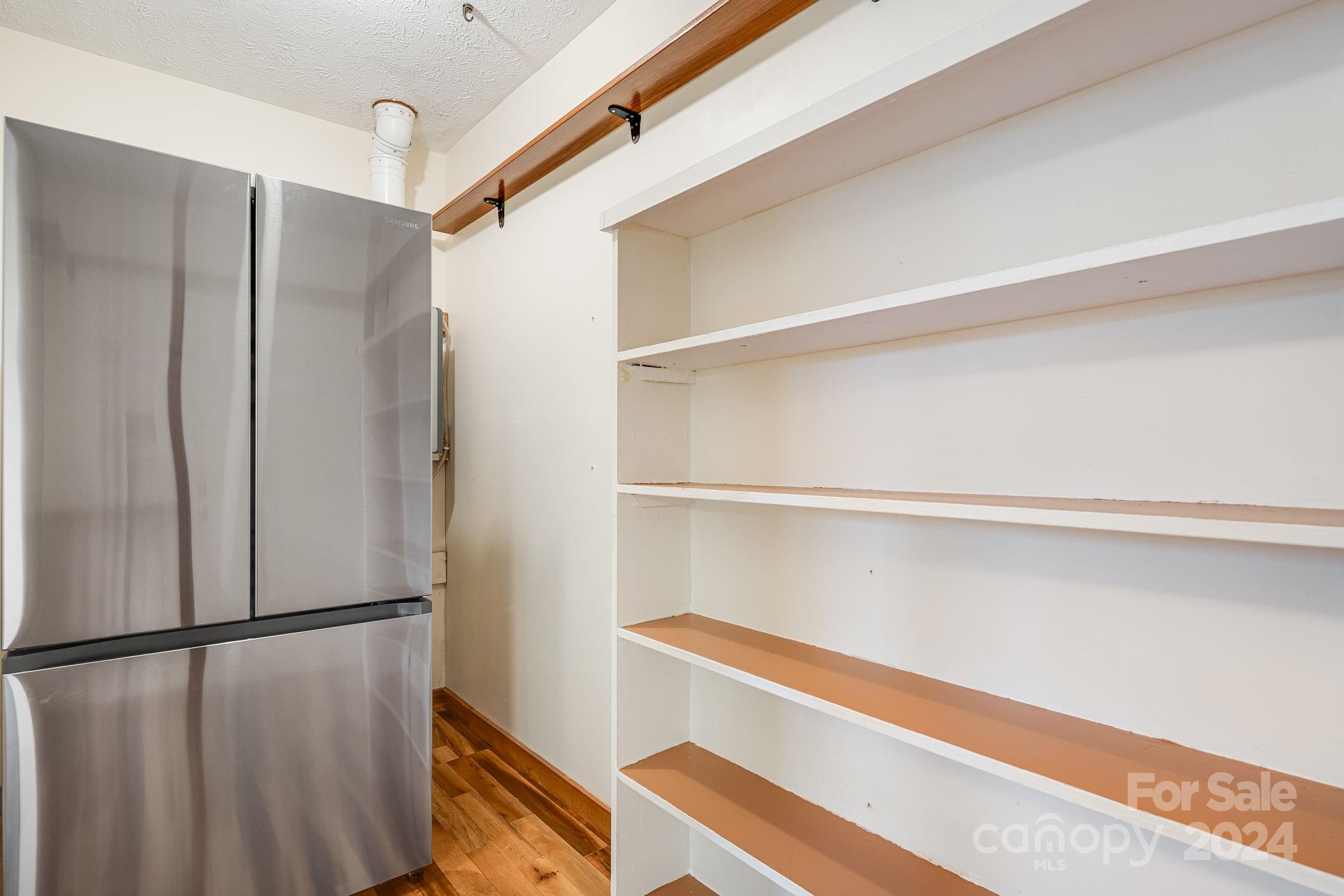 92 Botany Drive Asheville, NC 28805 - Photo 15 of 32