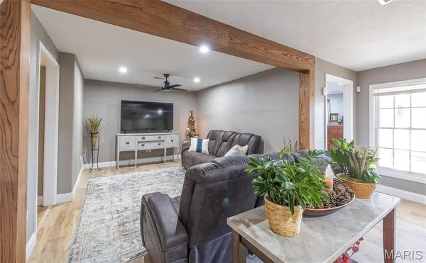 $625,000 | 13030 County Road 8250, Rolla, MO 65401