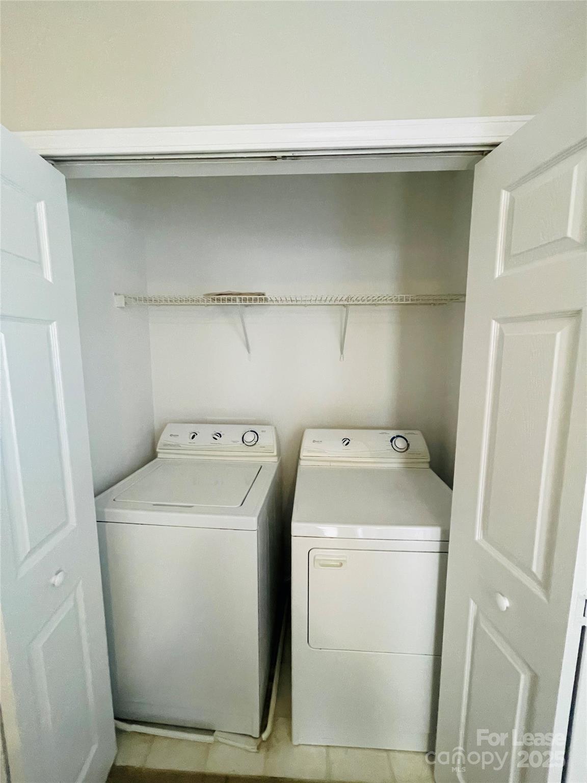 724 Shellstone Place Fort Mill, SC 29708 - Photo 14 of 17 a utility room with dryer and washer