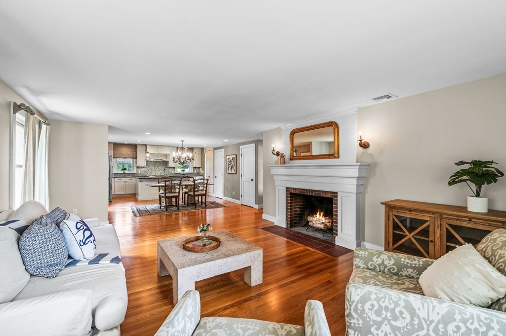 4 Batchelder Road Marblehead, MA 01945 - Photo 14 of 33
