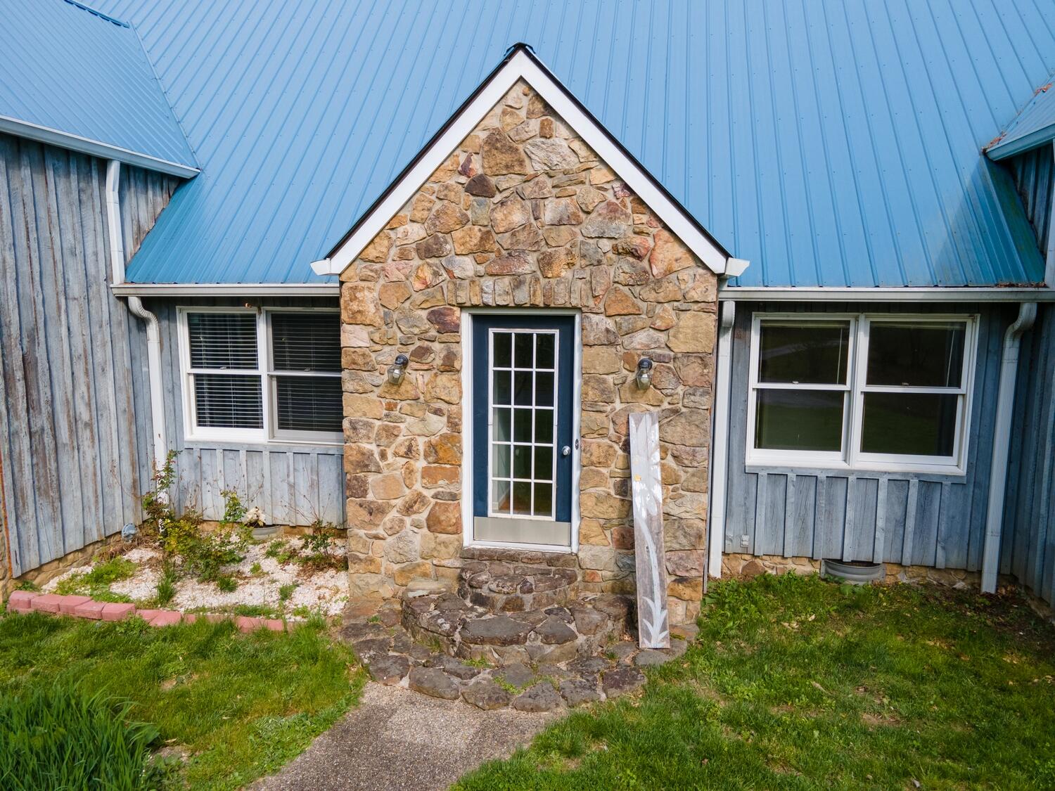 651 Browning Acres Road Corbin, KY 40701 - Photo 21 of 93 037_DJI_0185