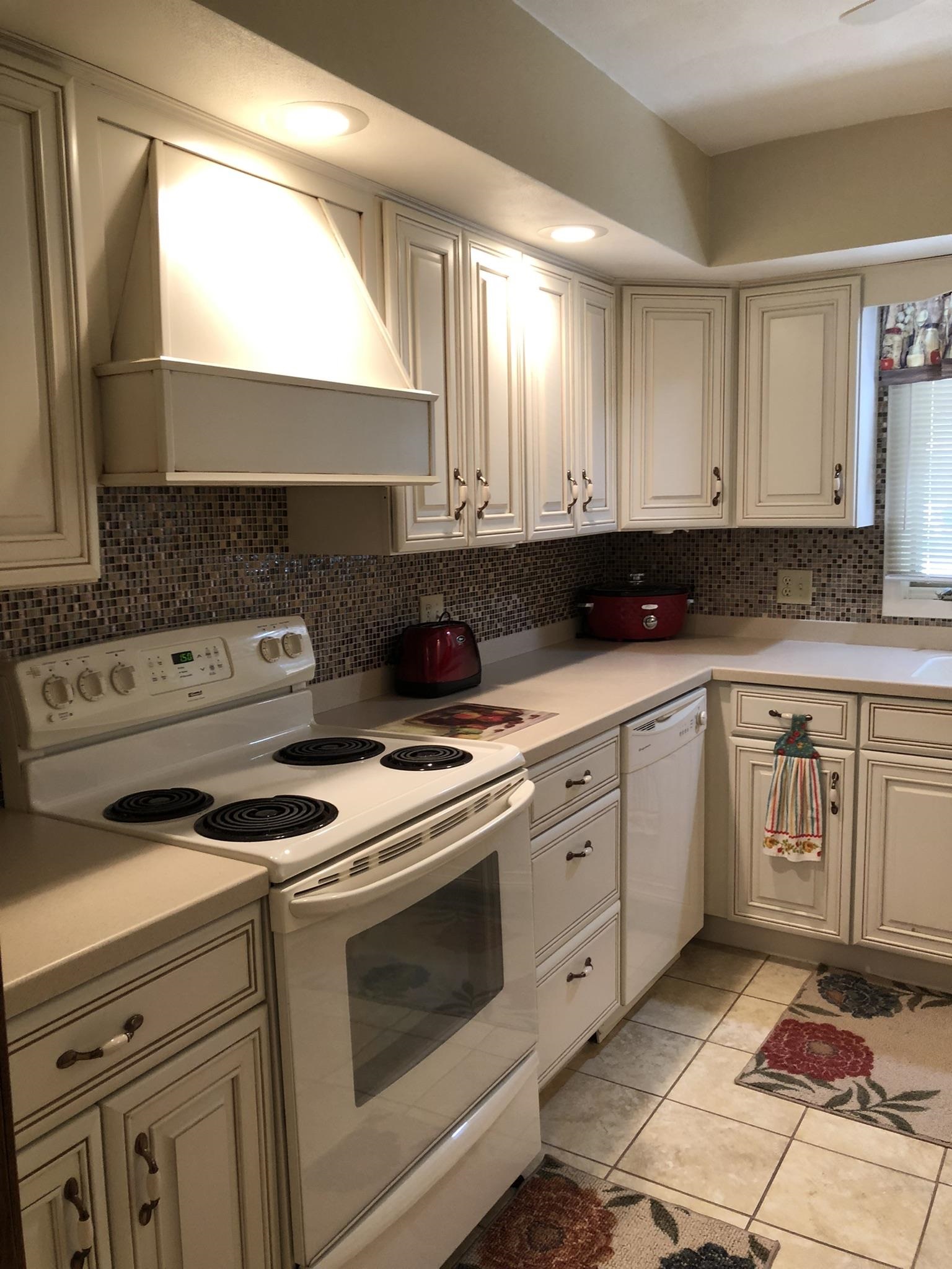 718 Quail Ridge Drive Freeport, IL 61032 - Photo 7 of 39 Gallery Image 7