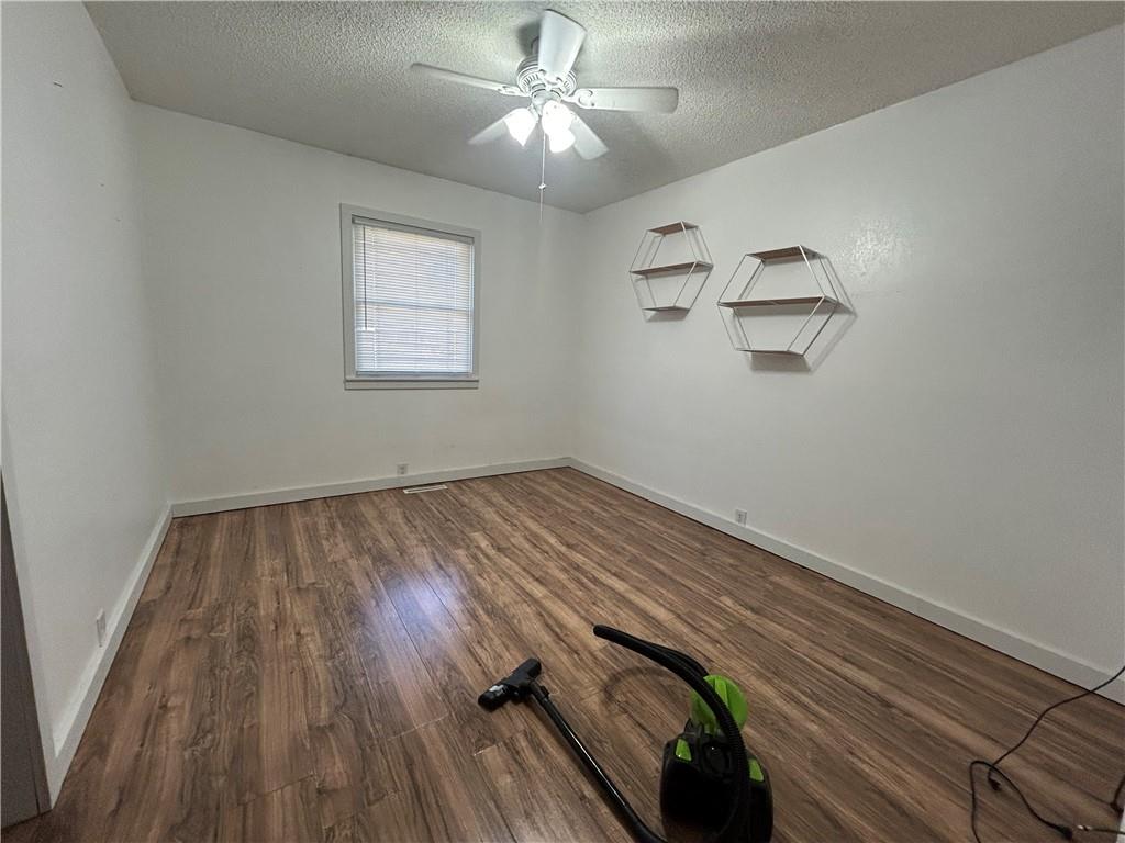 107 West 7th Street Caney, KS 67333 - Photo 7 of 14