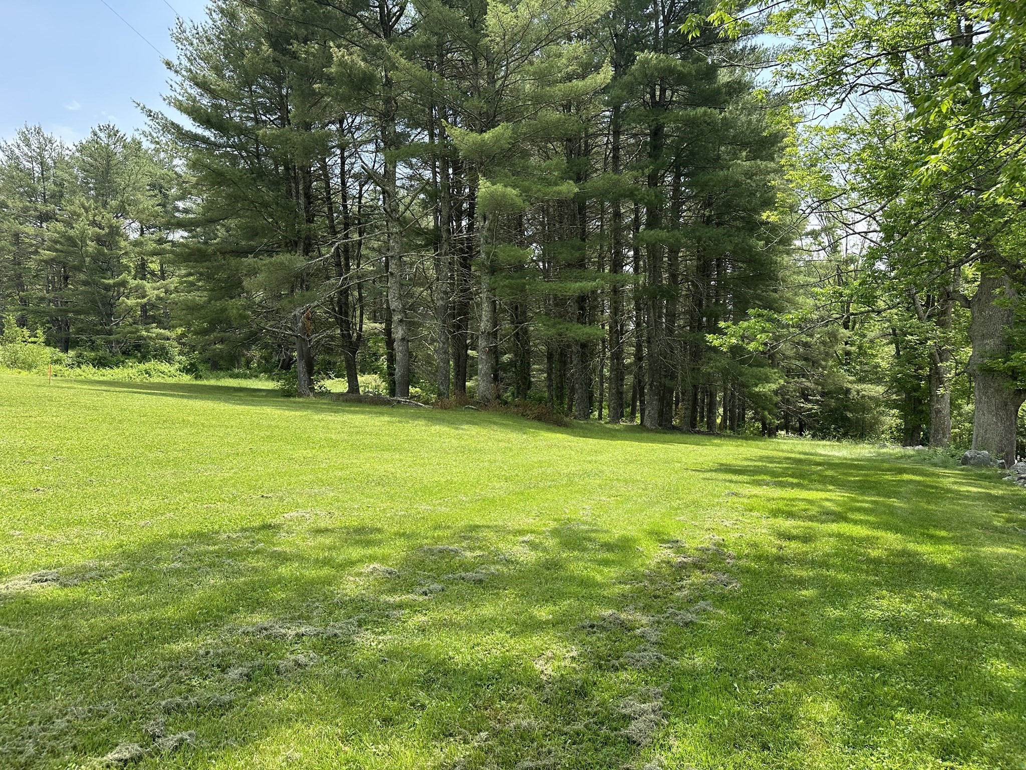 107 Campbell Street Rutland, MA 01543 - Photo 2 of 5 Gallery Image 2