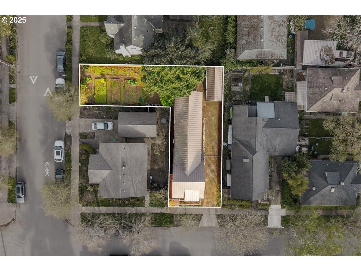 8316 Southeast 7th Avenue Portland, OR 97202 - Photo 2 of 44 a bird view of a house