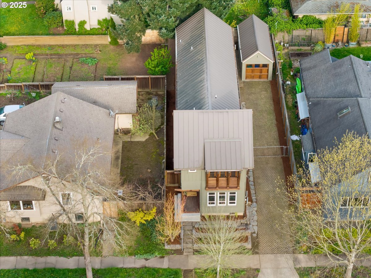 8316 Southeast 7th Avenue Portland, OR 97202 - Photo 41 of 44 an aerial view of residential houses with outdoor space