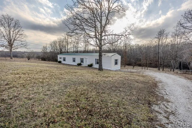 $130,000 | 17103 Chicory Road, Phillipsburg, MO 65722
