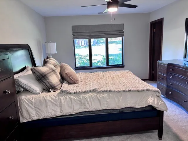 $235,000 | 7737 Golf Drive, Unit 101, Palos Heights, IL 60463