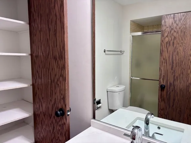 $235,000 | 7737 Golf Drive, Unit 101, Palos Heights, IL 60463