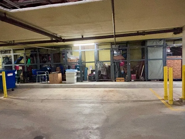 $235,000 | 7737 Golf Drive, Unit 101, Palos Heights, IL 60463