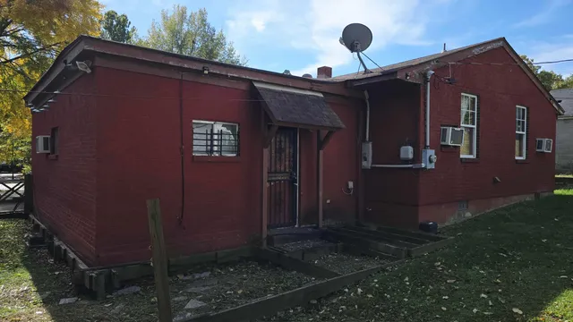 $89,000 | 1330 S Parkway East, Memphis, TN 38106