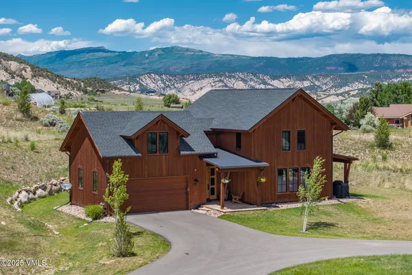 $2,599,000 | 481 Hunters View Lane, Eagle, CO 81631