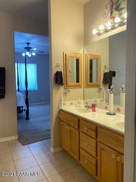 1005 West W Road Chino Valley, AZ 86323 - Photo 13 of 19 master bath