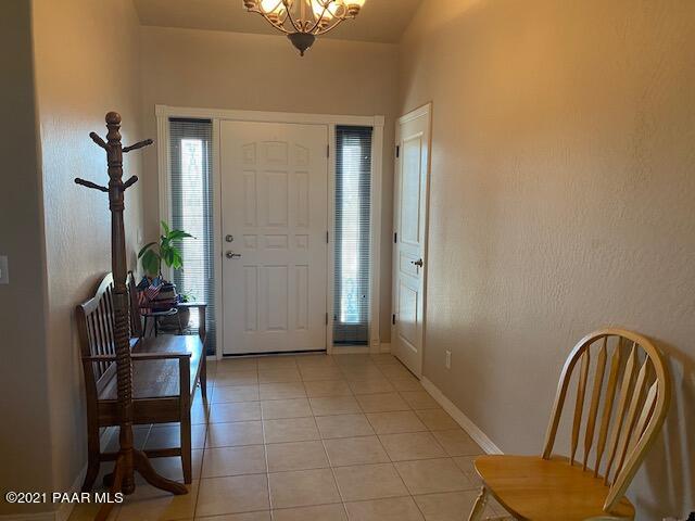 1005 West W Road Chino Valley, AZ 86323 - Photo 2 of 19 Enty