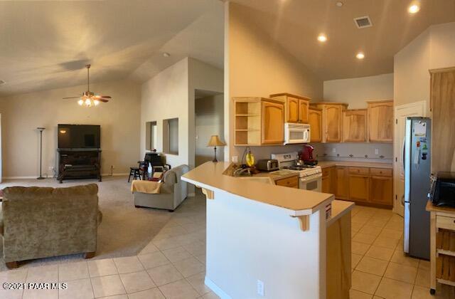 1005 West W Road Chino Valley, AZ 86323 - Photo 8 of 19 kitchen/living
