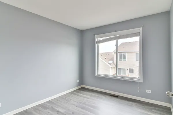 $2,700 | 1125 Alta Vista Drive, Pingree Grove, IL 60140