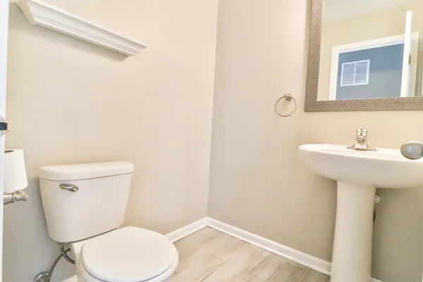 $2,700 | 1125 Alta Vista Drive, Pingree Grove, IL 60140