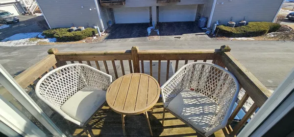 $2,750 | 1125 Alta Vista Drive, Pingree Grove, IL 60140