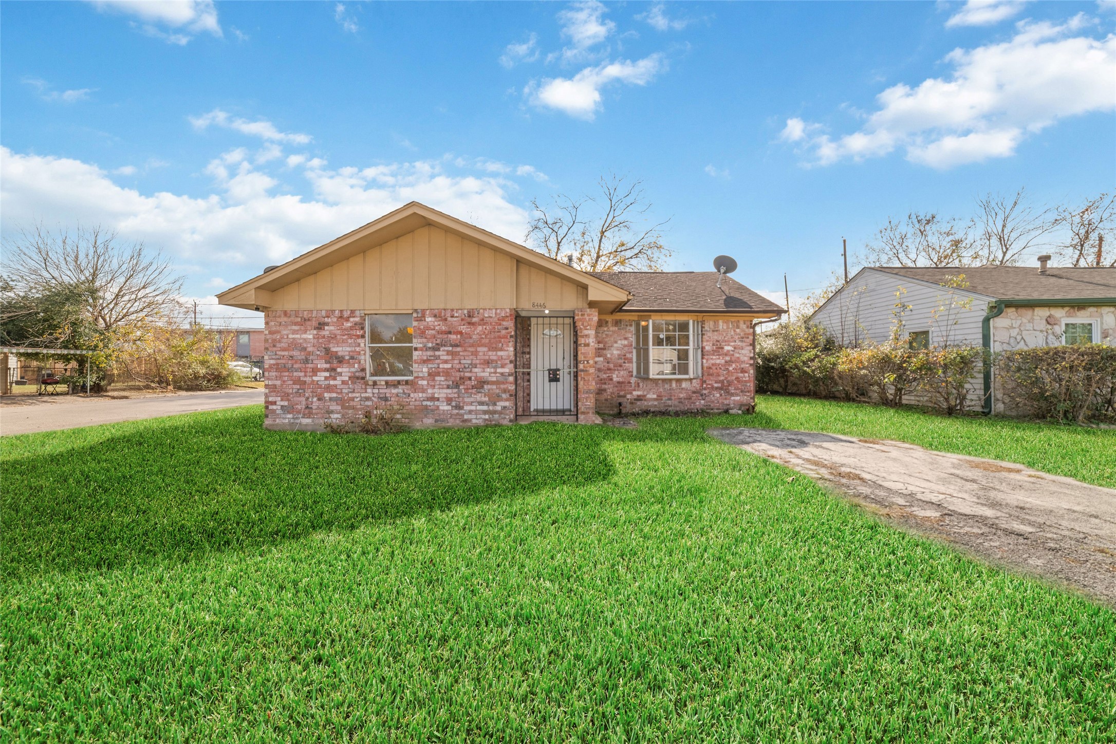 8446 Norvic Street Houston, TX 77029 - Photo 2 of 25