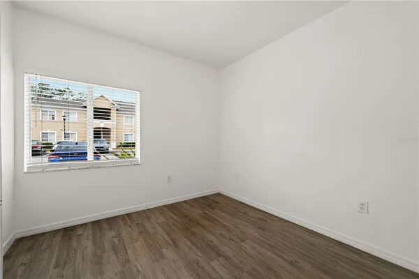 $185,000 | 6434 Cypressdale Drive, Unit 102, Riverview, FL 33578