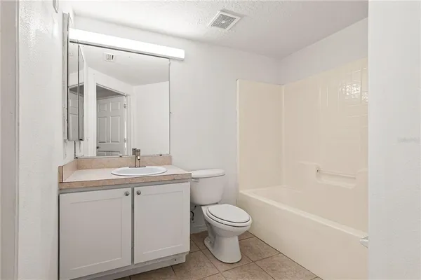 $185,000 | 6434 Cypressdale Drive, Unit 102, Riverview, FL 33578